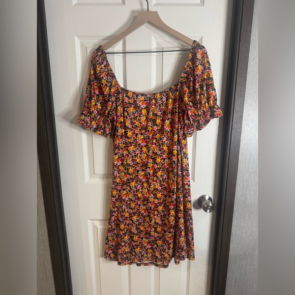 Women’s Vibe Collection, Floral Dress - Picture 9 of 14